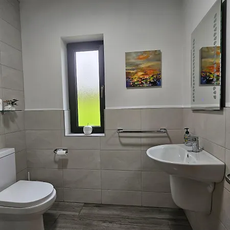 The Ce Hideout Privatunterkunft Tralee